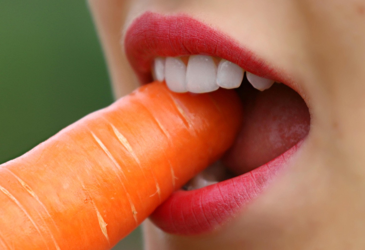“Eat Your Way to a Younger Heart”: These Nitrate-Rich Foods Dramatically Boost Heart Health for Older Adults, Experts Reveal