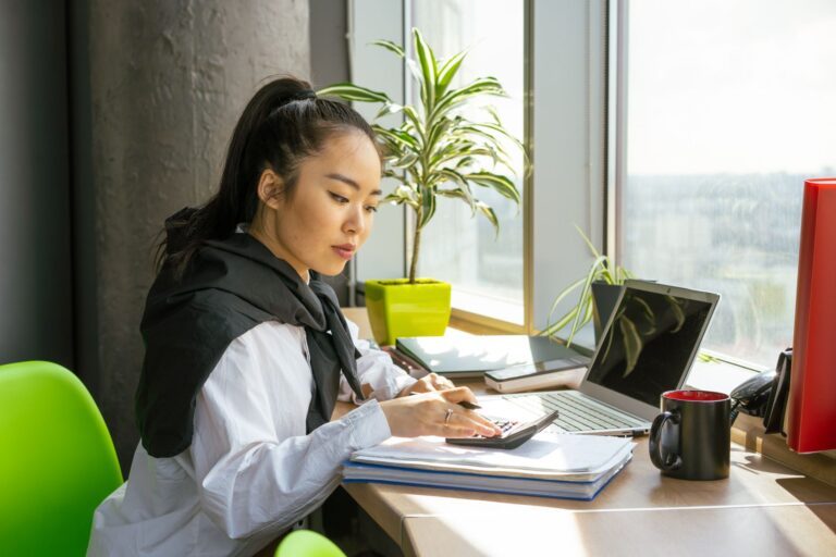 Investing basics for beginners in 2025