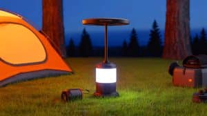 Illustration of the Outask TD2 lantern showcasing its multifunctional design with telescopic and magnetic features.