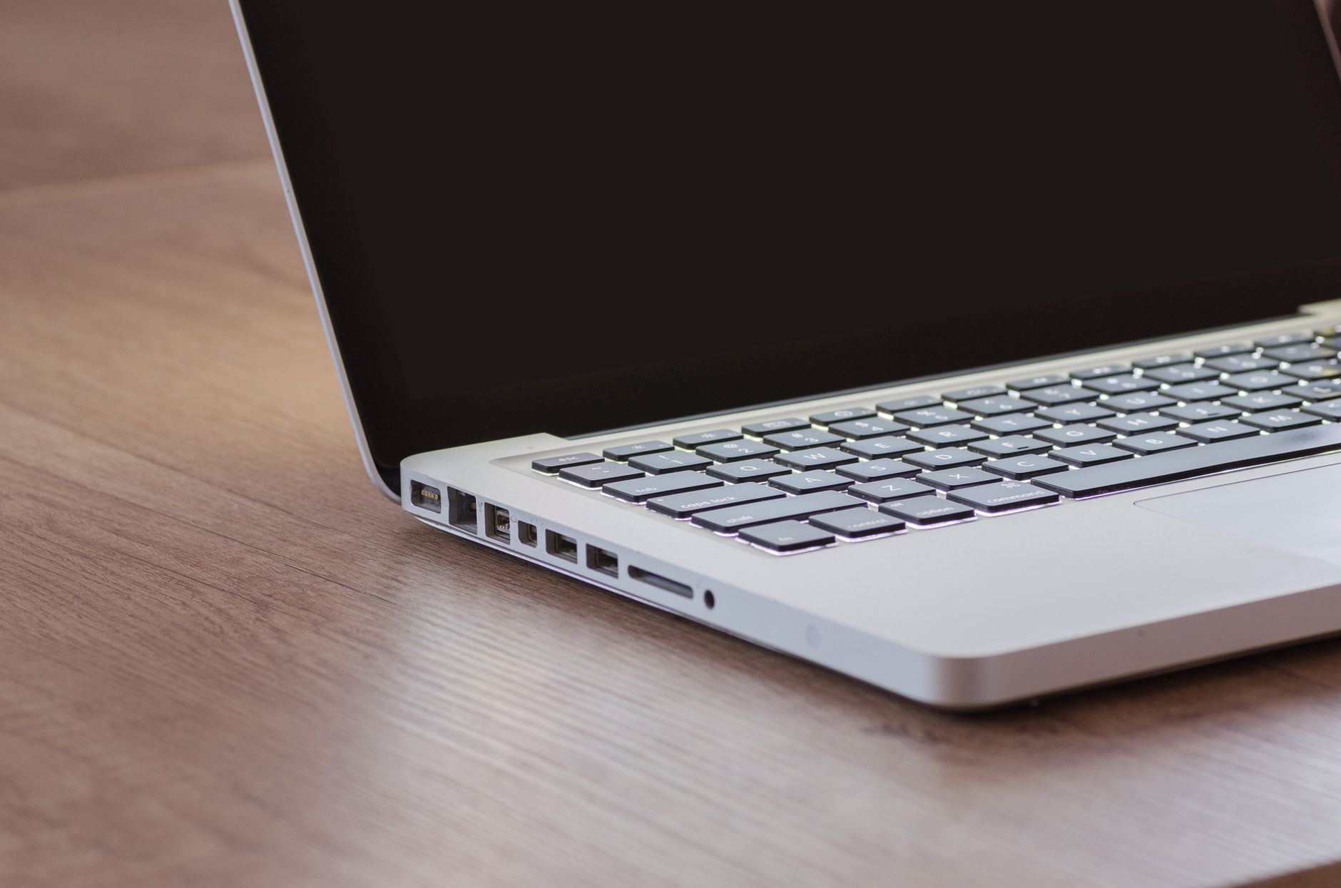 Apple invites press to a Los Angeles event on Oct. 28, with new Pro Macs expected